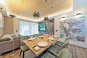 Dining - Vrbo Property (Pinzolo)