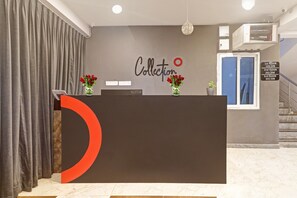 Lobby - Super Townhouse RCC Pristine (Hyderabad)