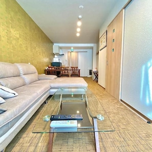 Living area - One More Heart Kyoto Station South 5 (Nishikujo Ikenouchicho, Minami-ku)