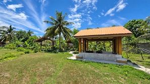 Interior - Long Beach Laamu (Gan)