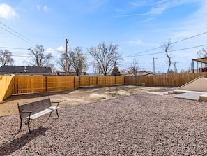 Property grounds - Beautiful 2BD 1.5BA Cottage Centrally Located In Pueblo (Pueblo)