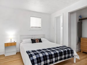 Room - Beautiful 2BD 1.5BA Cottage Centrally Located In Pueblo (Pueblo)