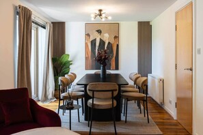Dining - Lochburn House | Garden, Parking & Stylish 3BR (Glasgow)