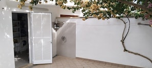 Property grounds - Holiday home 'Villa Mar' with private terrace, Wi-Fi and air conditioning (Alcúdia)