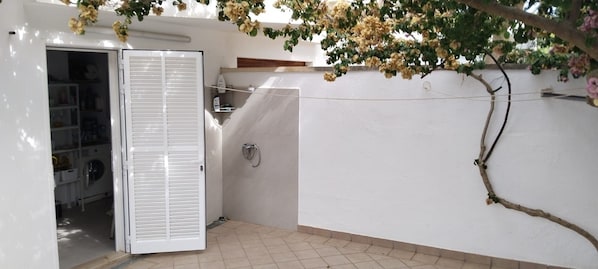 Property grounds - Holiday home 'Villa Mar' with private terrace, Wi-Fi and air conditioning (Alcúdia)