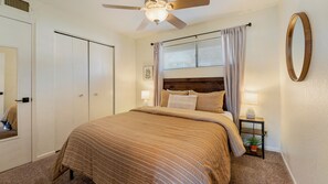 Room - Lake Life Starts Here! Free Boat Slip & Epic Views (Osage Beach)