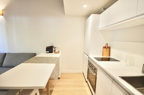 Private kitchen - Vrbo Property (Guéthary)