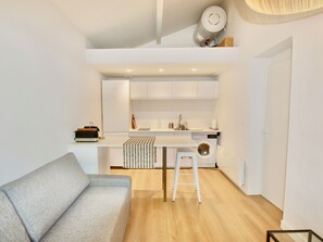 Living area - Vrbo Property (Guéthary)