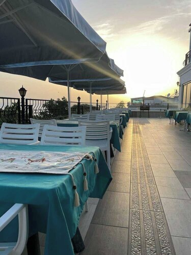 Room-100 Meters From the Beach in Side W