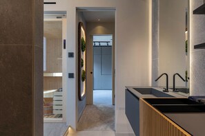 Spa - Vrbo Property (Firenze)