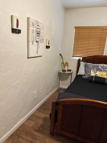 Enjoyable 2 BdRm Duplex in Downtown Ocala area near Silver Springs State Park