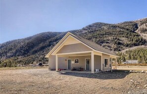 Exterior - Modern Mountain Retreat and Views + Fenced Yard (Leadville)