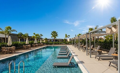 Comfort in Condo. w/ Pool & City View Rbo0413
