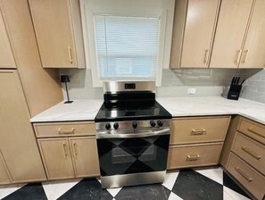Private kitchen - The Rosemary on Goliad (Crockett)