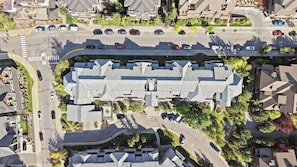 Exterior - The Alpine Range -2 Bed/2 Bath Penthouse Loft (Canmore)
