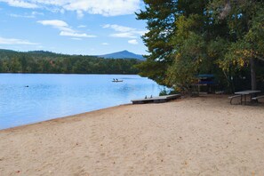 Beach - Cozy A-Frame in Conway, minutes to ski Cranmore & King Pine (Conway)