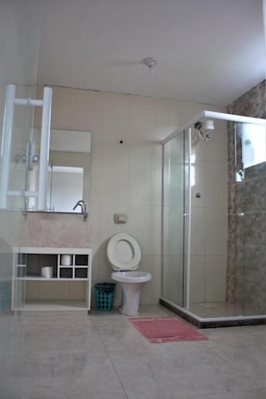 Bathroom - Sítio Bom Retiro (São Pedro da Aldeia)