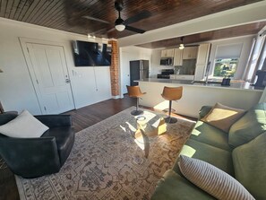 Living area - Restored 1920s Flat - Walk to Downtown Denison (Denison)
