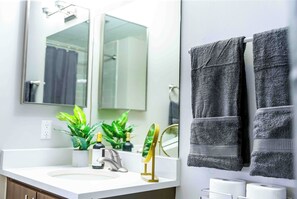 Bathroom - The Onyx® Designer 1BR Condo in LoDo w/ City Views (Denver)