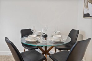 Dining - Vrbo Property (Wilson)