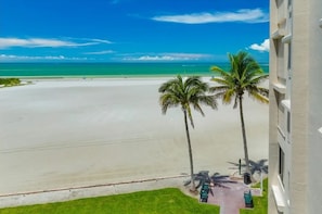 Beach - Condo on Beautiful Fort Myers Beach (Fort Myers Beach)
