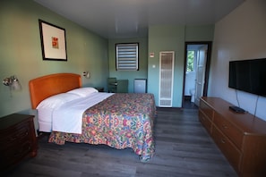 Room - Islander Motel (Los Angeles)