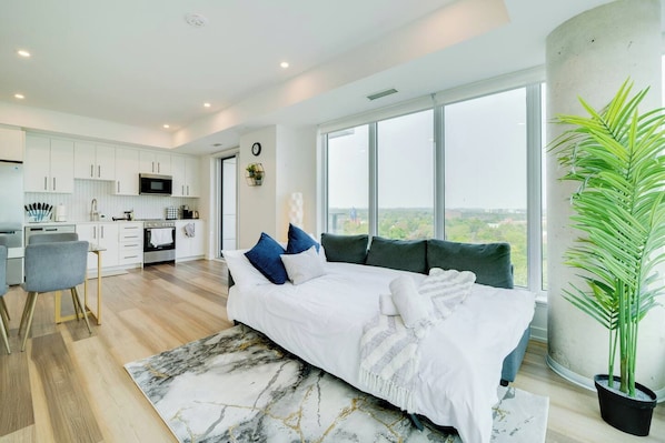 Room - Elegant Open-Concept Condo in Downtown-KW (Kitchener)