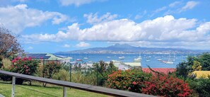 Property grounds - 2-Bedroom Apartment in Madinina with Ocean View—Sleeps Up to 4 People (Les Trois-Îlets)