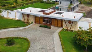 Exterior - Casa Kaya | Ecuador Beach Retreat with 3 Ensuite Bedrooms (Cojimíes)