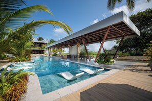 Pool - Casa Kaya | Ecuador Beach Retreat with 3 Ensuite Bedrooms (Cojimíes)