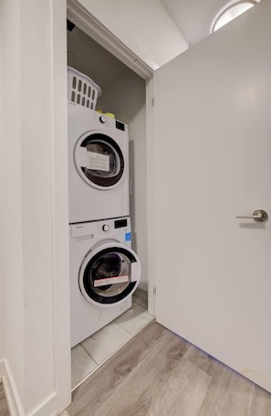 Interior - Modern/Stylish Condo | Downtown KW (Kitchener)