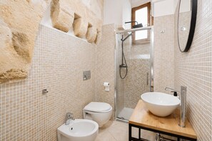 Bathroom - Vrbo Property (Lecce)