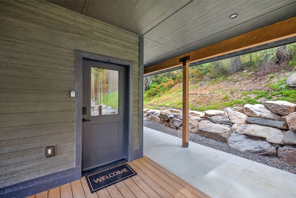 This door gives you access to the second primary suite. - Private Hot Spring | Views | River | Brundage (New Meadows)