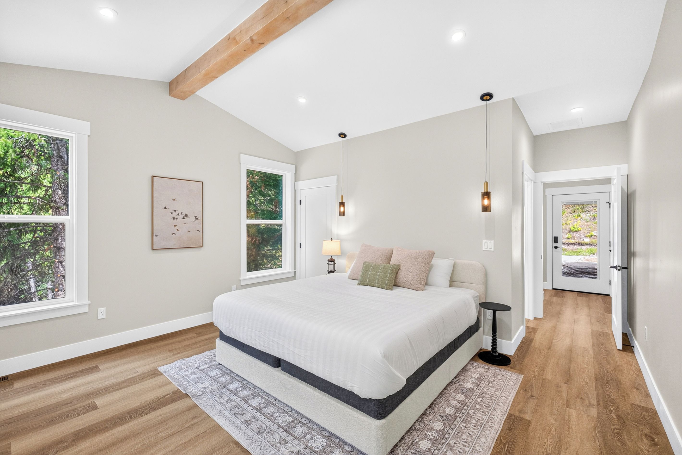 If you can take your eyes off the stunning views, you'll sleep soundly on this high end king mattress and sheets in the master suite complete with a private bathroom with dual vanities and shower.