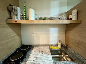 Private kitchen - Monoambiente céntrico sobre calle Mitre (San Carlos de Bariloche)