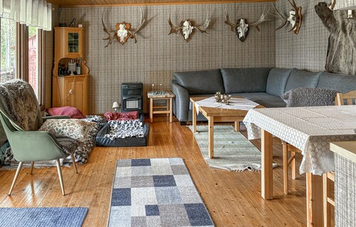 Lovely home in åmotsbruk with sauna
