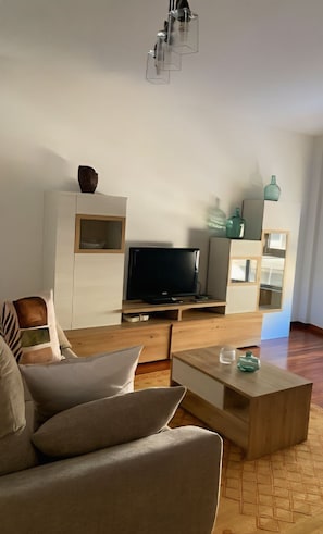 Living area - From Cañota to the Two Beaches of Vilariño, Hío, Aldán (Vilariño)