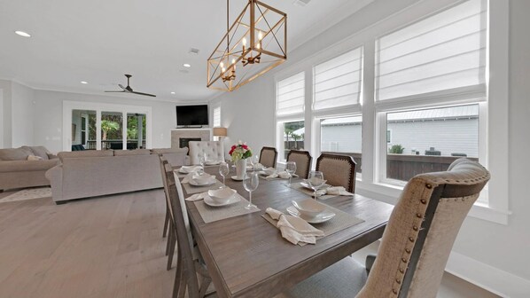 Dining - Sweet Haven-5Bdr, Pool, Golf cart (Santa Rosa Beach)