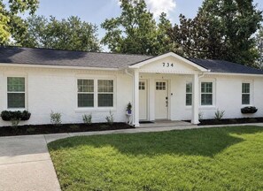 Exterior - Renovated James Island Home Minutes to Downtown & Folly Beach (Charleston)