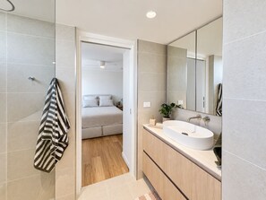 Bathroom - Stay Like a Local in the Heart of Mermaid/Nobby Beach. 
“Sand, Dining & Trams.” (Mermaid Beach)