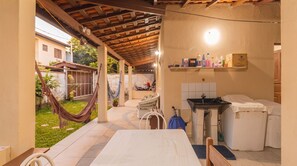 Room - Casa com Churrasqueira em Vila Beira Rio - Ubatuba (Ubatuba)