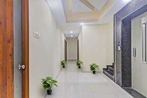Bahagian dalam
