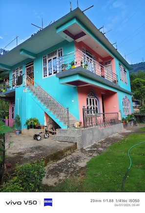 Ngoại thất