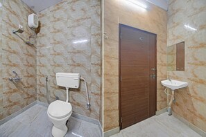 Bathroom - Collection O Hotel Aqua Villa Near  (Kolkata)