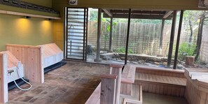 Interior - FUBOU (Shiroishi)
