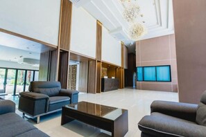 Lobby - Aristo 1 Phuket by RESAVA (Thalang District)
