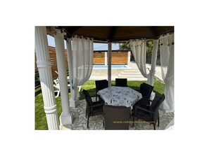 Outdoor dining - Petra With Private Pool (Rab)