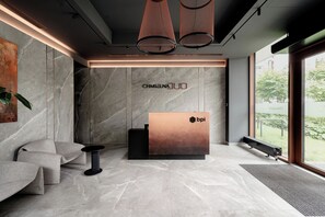 Lobby - KMN Premium Suite Varso Tower & Central Station Warsaw (Warszawa)