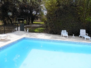 Pool - Vrbo Property (Saint-Rémy)