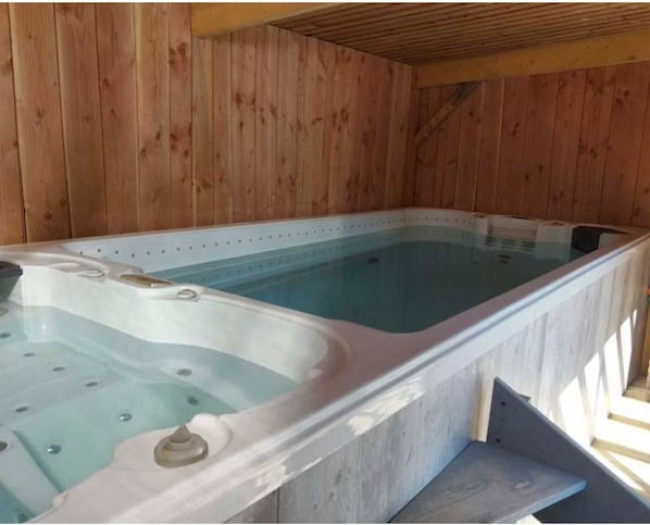 Unclassified image, 1 of 17, button - Vrbo Property (Saint-Rémy)